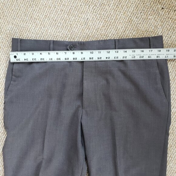 Corneliani Leader 2 Piece Suit Men's 44L READ - Picture 15 of 16